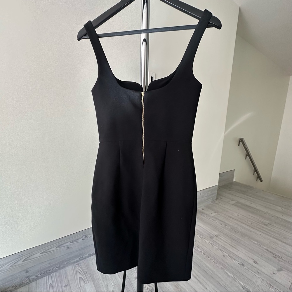 Rebecca Vallance Black Dress Sz 4 - Picture 2 of 4